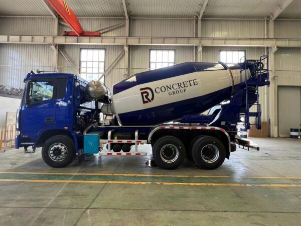 Foton 10-cubic-meter concrete Mixer - Image 2
