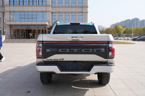Foton left-hand drive pickup trucks, high-end off-road vehicles - Image 4