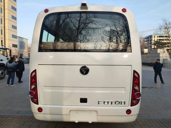 Foton minibus Cummins engine - Image 5