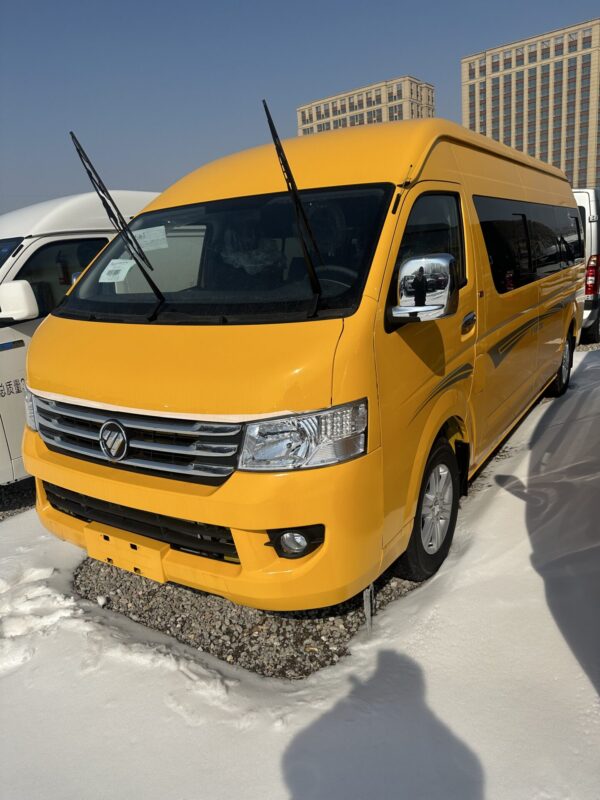 Foton 15-seat scenic light bus in yellow - Image 3