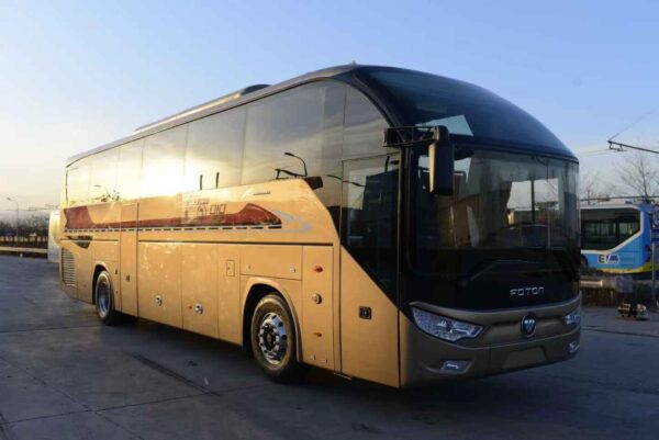 World Bus: 55+1 seat Euro II luxury Intercity bus - Image 2