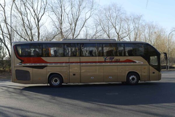 World Bus: 55+1 seat Euro II luxury Intercity bus - Image 3