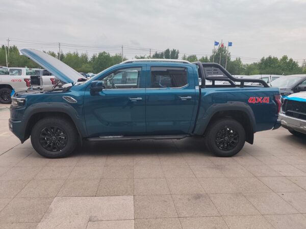 Foton right-hand drive Mars V9 double-cab pickup truck - Image 5