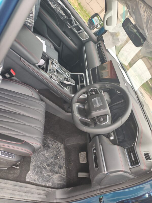 Foton right-hand drive Mars V9 double-cab pickup truck - Image 3