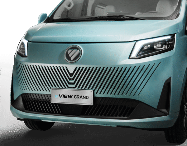 Foton EV 12-seat comfortable seats, a high-end intelligent new energy vehicle - Image 4