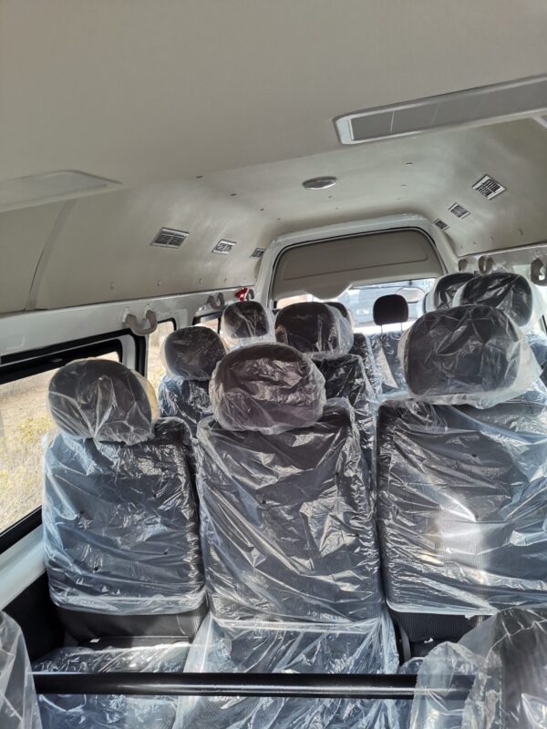 Foton New Energy Fengjing G7 right-hand drive 15-seat passenger vehicle - Image 3